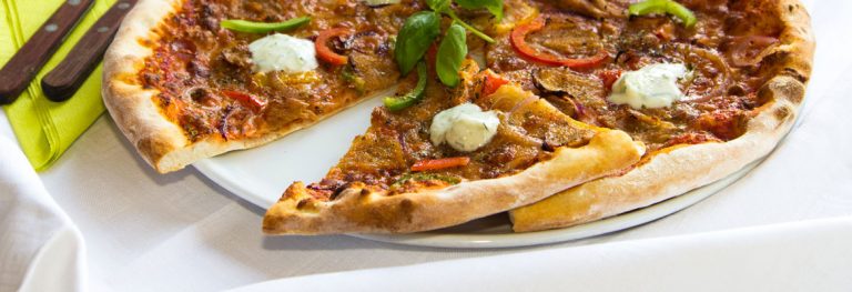Pizza – Hirschbachstüberl – vegan, vegetarisches BistroLenggries
